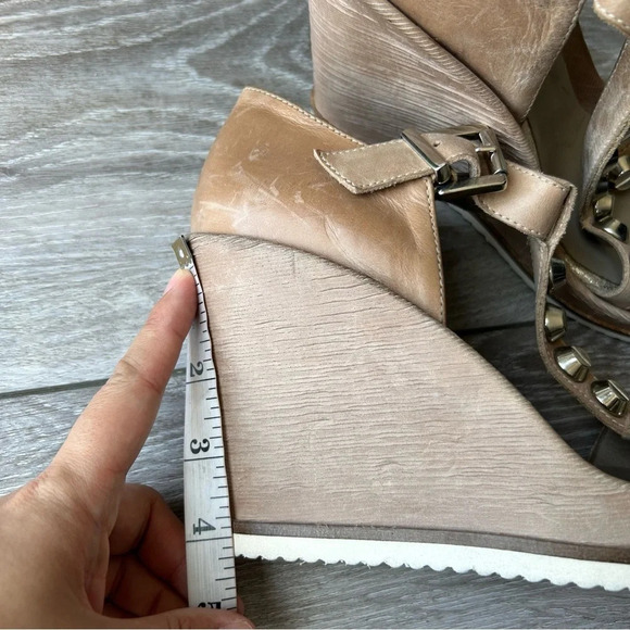 Stelle Monelle Studded T Strap Wedge Heel Sandal Made in  Italy - Picture 14 of 15